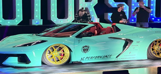 CAR-WALK 2025: Wenn Motorträume über den Laufsteg fahren